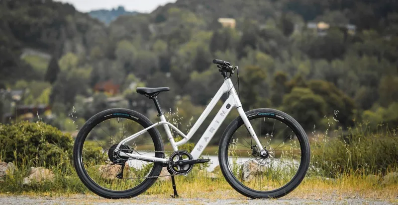 Marin Stinson E ST Electric Hybrid Bike 2026 in Silver-1