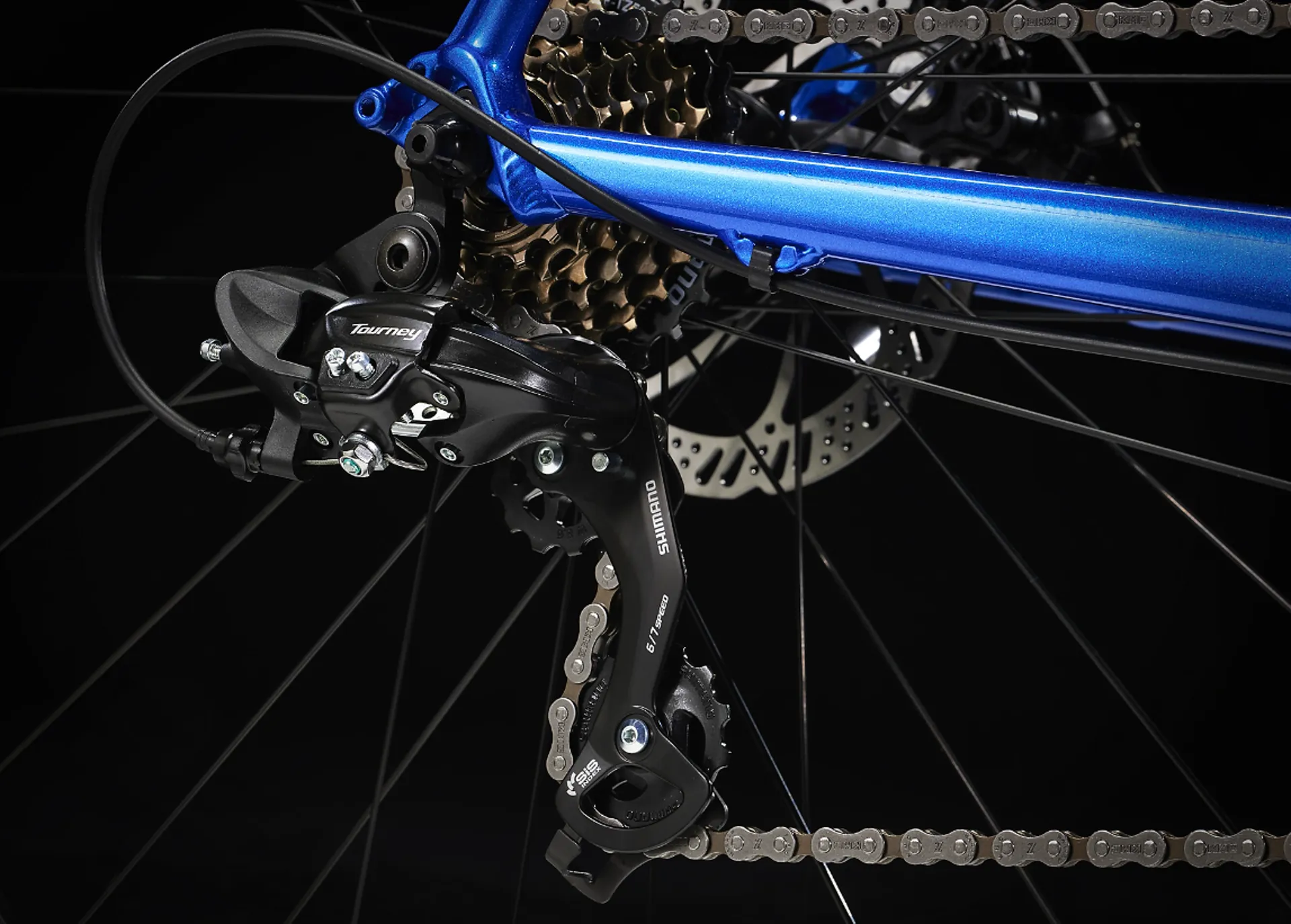 Trek Marlin Hardtail Mountain Bike 2023 in Alpine Blue