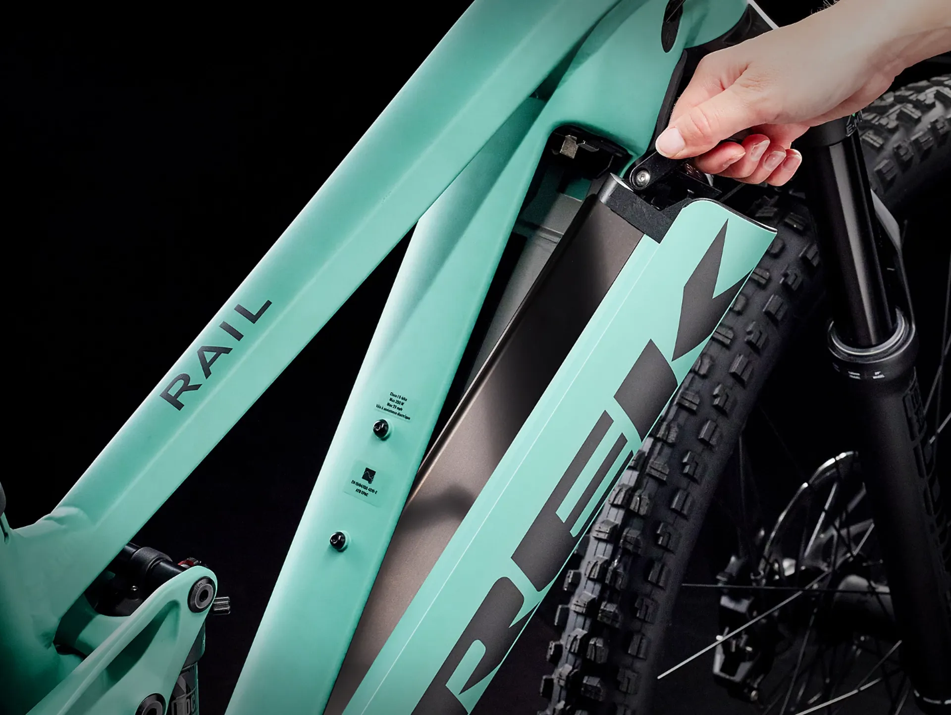 Trek Rail Deore/XT Full Suspension Electric Mountain Bike 2023