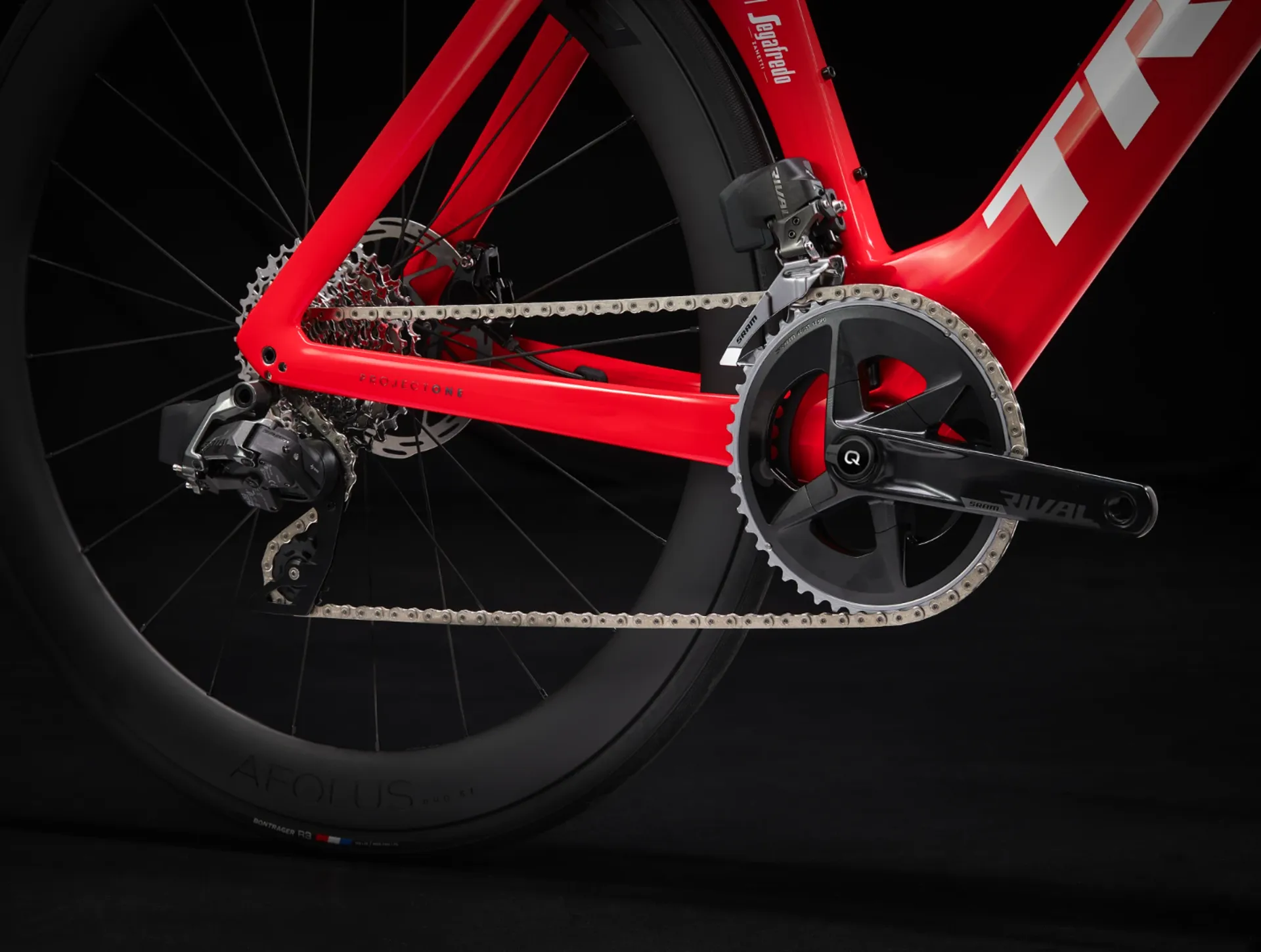 Trek Madone SLR AXS Road Bike 2024 in Viper Red