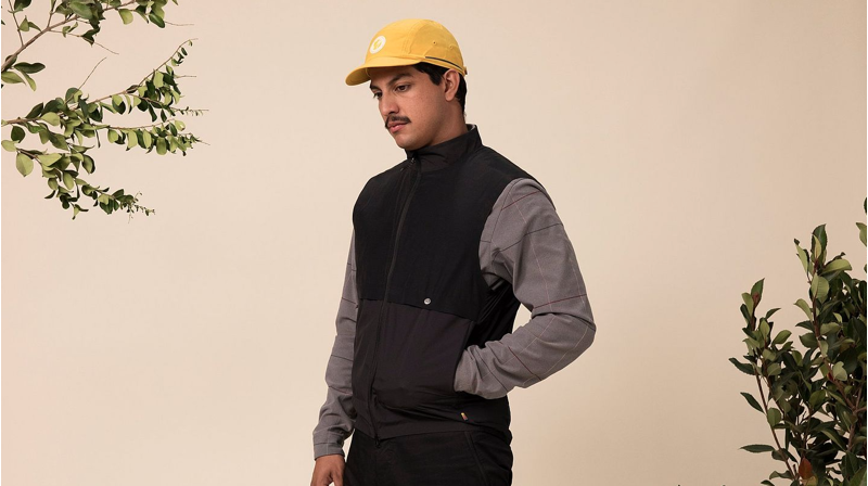 Specialized/Fjallraven Adventure Vest in Black-6