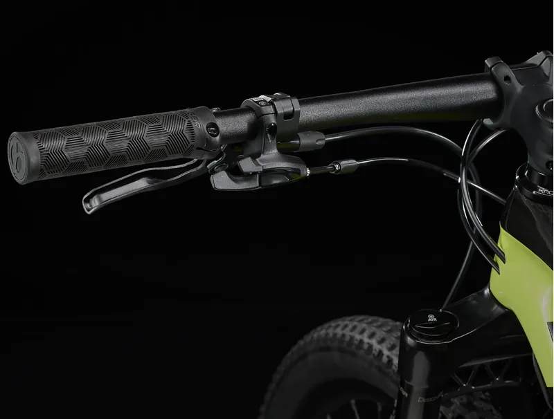 Trek Procaliber 9.6 Hardtail Mountain Bike 2022 in Yellow-4