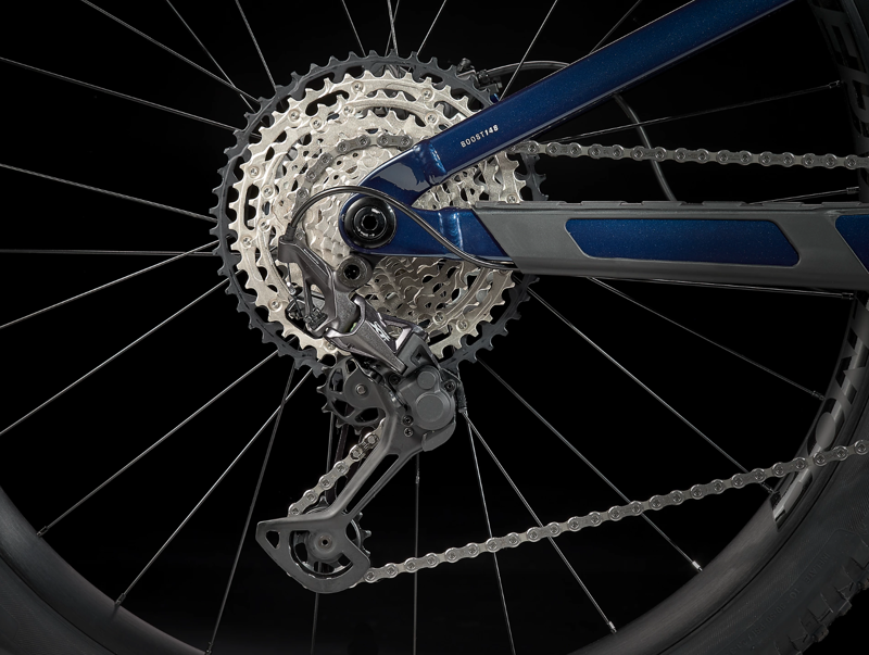 Trek Top Fuel 8 XT Full Suspension Mountain Bike 2024 in Blue-9