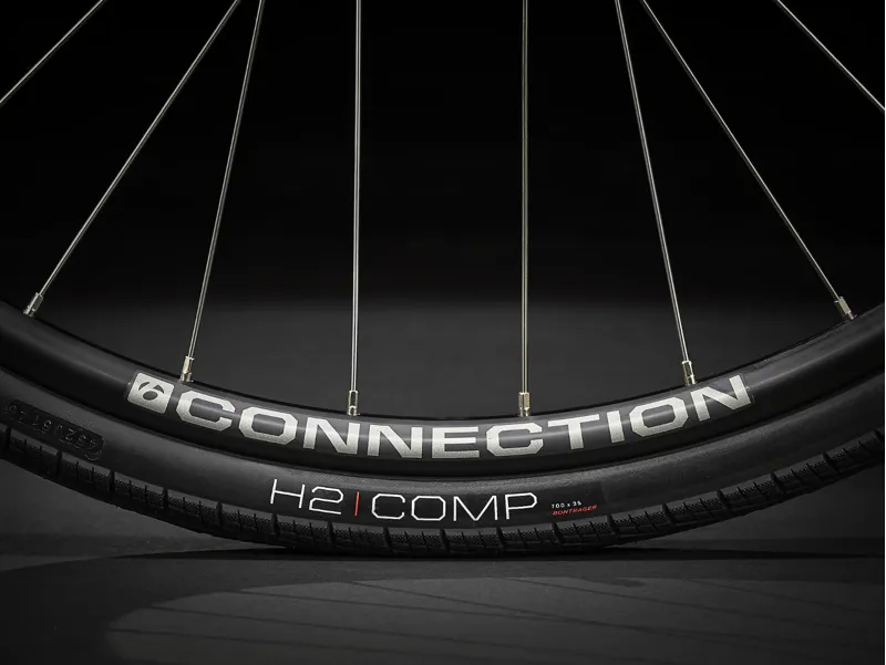 Trek FX 2 Disc Hybrid Bike 2025 in Nautical Navy-5