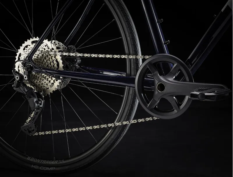 Trek FX 3 Disc Hybrid Bike 2025 in Alpine Blue-5