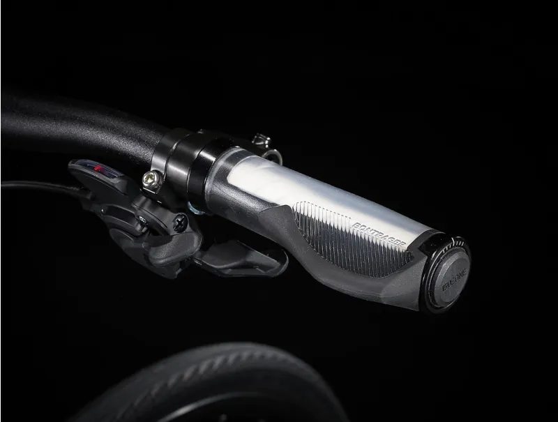 Trek FX 3 Disc  Hybrid Bike 2025 in White-6