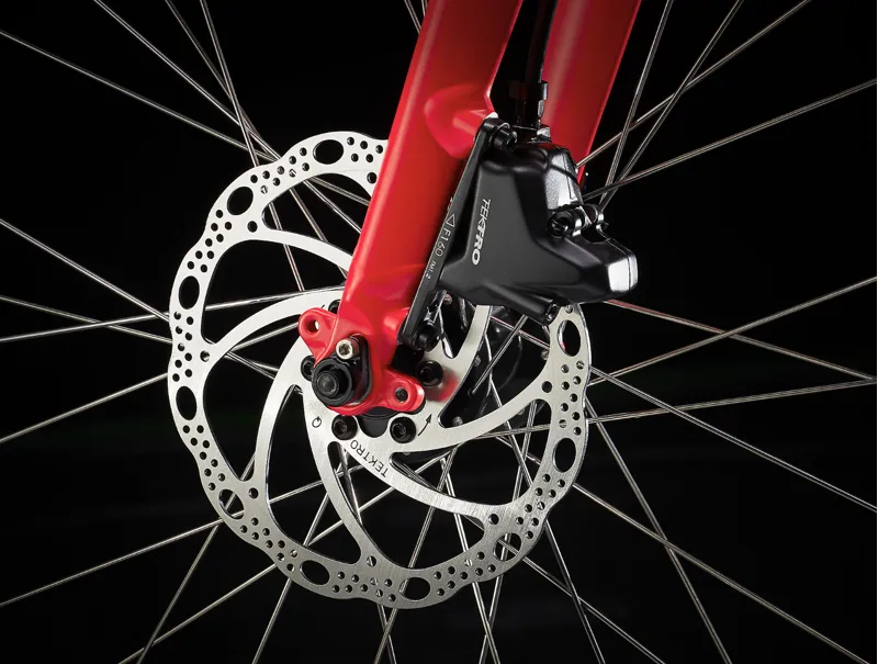 Trek FX 2 Disc Hybrid Bike 2024 in Viper Red-2