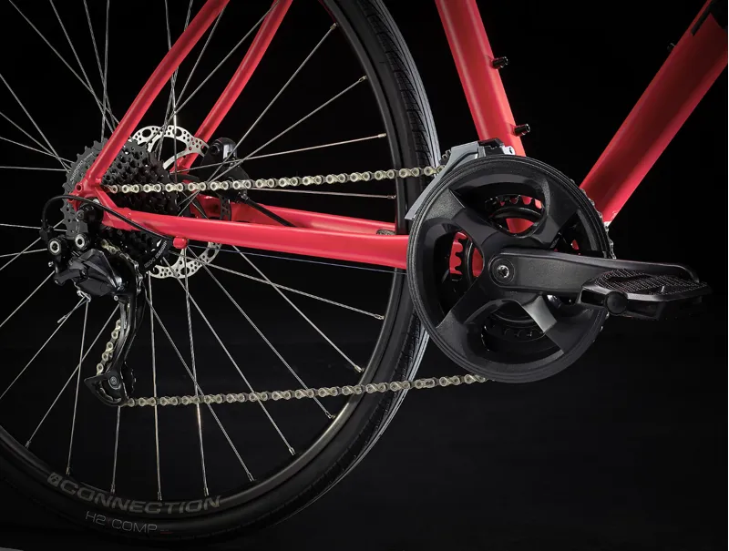 Trek FX 2 Disc Hybrid Bike 2024 in Viper Red-10