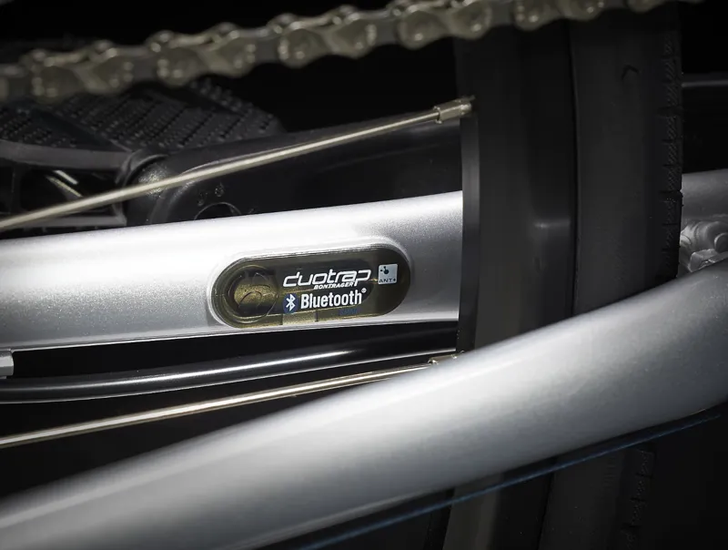 Trek FX 2 Disc Hybrid Bike 2025 in Quicksilver-9