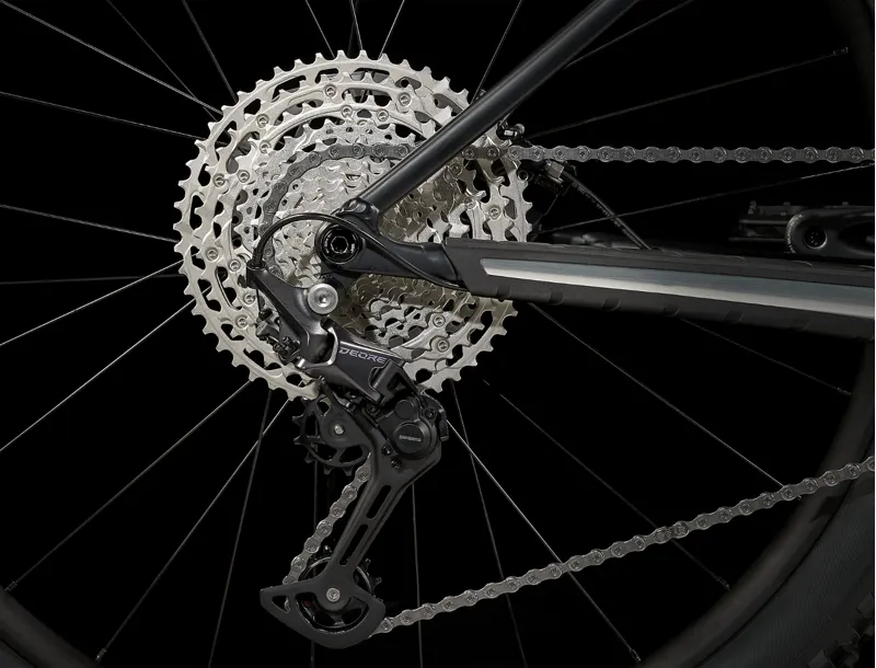 Trek Roscoe 7 Hardtail Mountain Bike 2025 in Matte Black-7