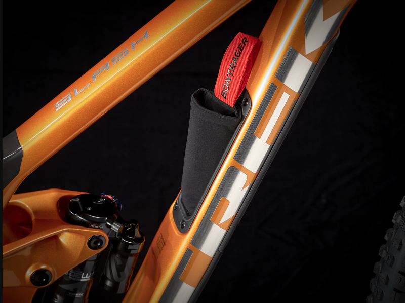 NO STOCK Trek Slash 9.8 GX AXS Full Suspension Mountain Bike 2021 in Orange-9