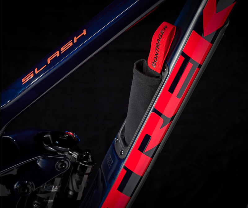 Trek Slash 9.8 GX AXS Full Suspension Mountain Bike 2021 in Blue-9