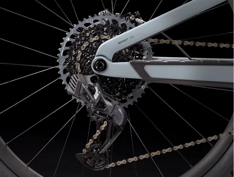 Trek Slash 9.8 GX AXS Full Suspension Mountain Bike 2023 in Blue-2