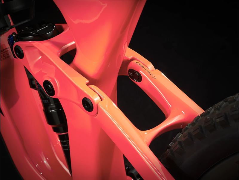 Trek Slash 9.8 GX AXS Full Suspension Mountain Bike 2023 in Yellow-6