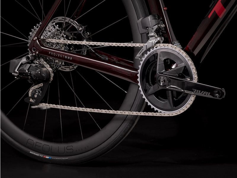 Trek Domane SLR 6 Etap Gen 4 Carbon Road Bike 2024 in Red Smoke-3