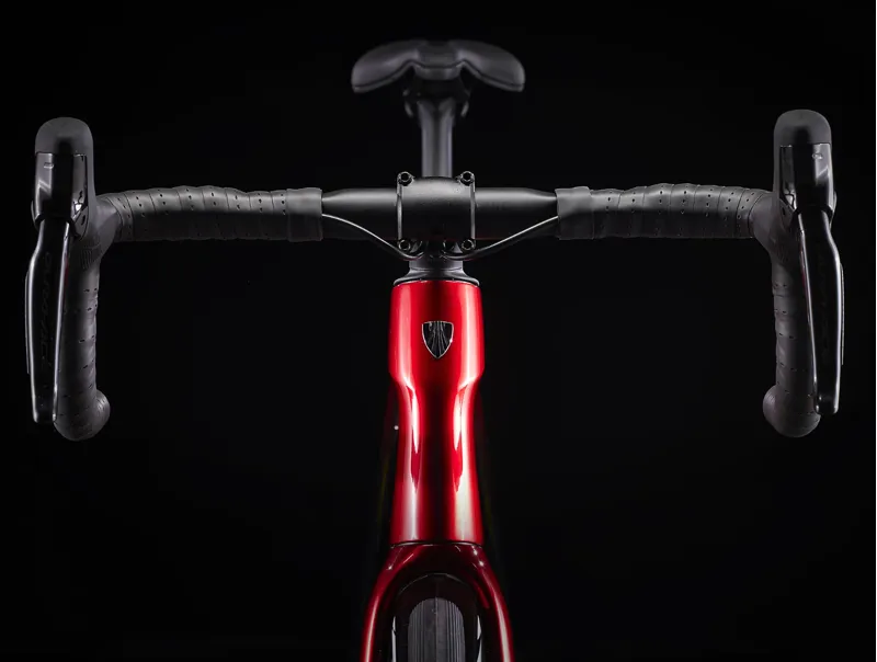 Trek Domane SLR 9 Gen 4 Carbon Road Bike 2024 in Metallic Red Smoke To Blue Smoke Fade-7