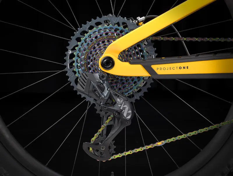 Trek Fuel EX 9.9 XX1 AXS Full Suspension Mountain Bike 2024 in Baja Yellow-4