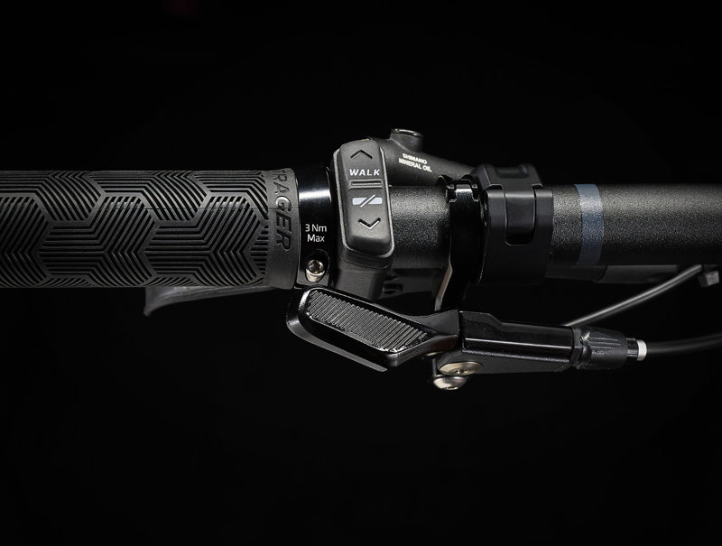 Trek Fuel EXE 9.7 SLX/XT Full Suspension Electric Mountain Bike 2023 in Mulsanne Blue-9