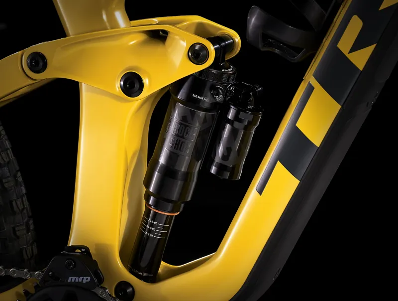 Trek Slash 9.8 XT Enduro Full Suspension Mountain Bike 2023 in Satin Baja Yellow-9