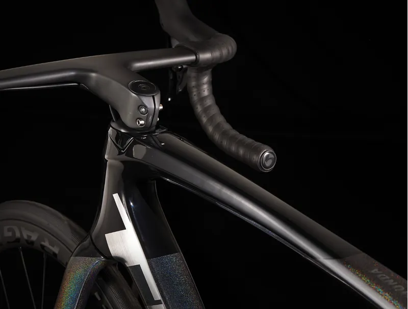 Trek Emonda SLR 6 Di2 Carbon Road Bike 2024 in Prismatic/Trek Black-8