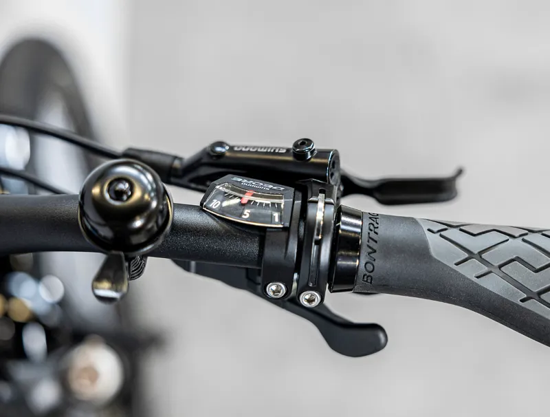 Trek Allant+ 6 725Wh Electric Hybrid Bike 2024 in Galactic Grey-8