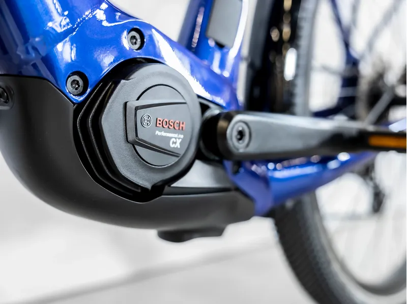 Trek Allant+ 7 625wh Electric Hybrid Bike 2024 in Hex Blue-2