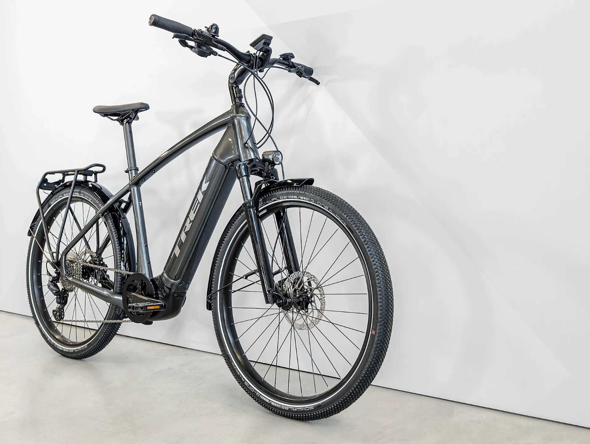 Trek Allant+ 625wh Electric Hybrid Bike 2023 in Lithium Grey
