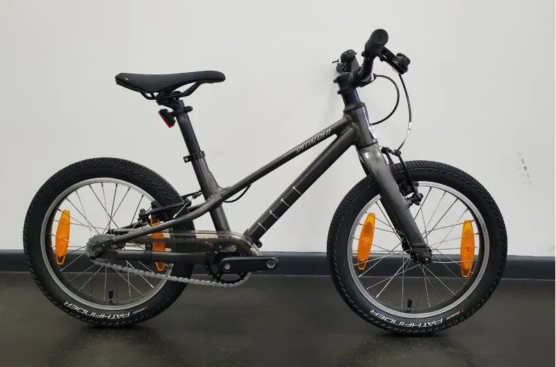 SIMS BOARDS prominence 157（15-16モデル） SIMS BOARDS prominence 157（15-16モデル） SIMS BOARDS