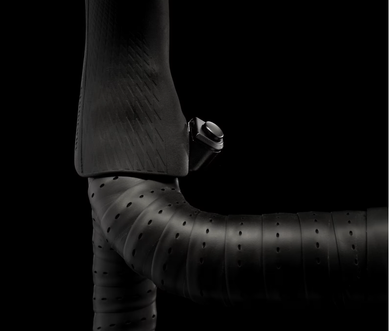 Trek Domane+ AL 5 Electric Road Bike 2025 in Viper Red-4