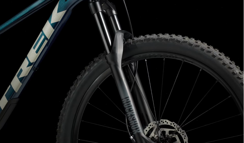 Trek Roscoe 7 Hardtail Mountain Bike 2025 in Dark Aquatic-4