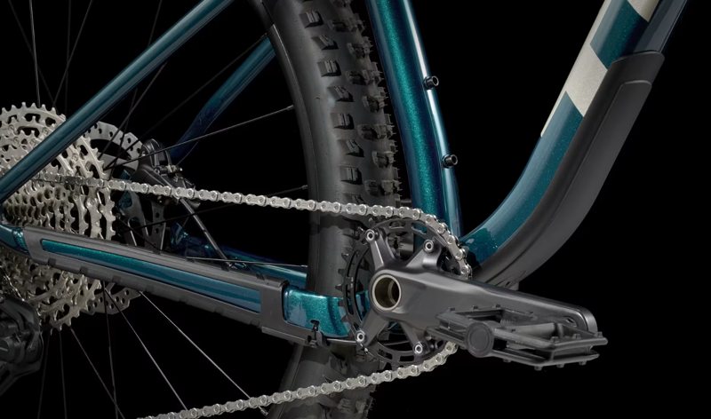 Trek Roscoe 7 Hardtail Mountain Bike 2025 in Dark Aquatic-1