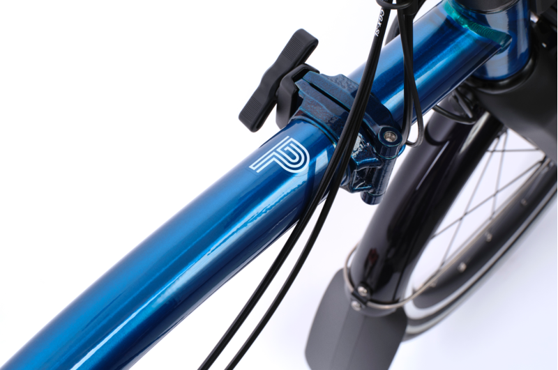 Brompton Electric P Line 4-Speed Folding Bike 2026 in Pacific Lacquer-5
