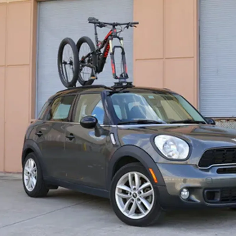 SeaSucker Flight Deck Front Wheel Holder in Black-2