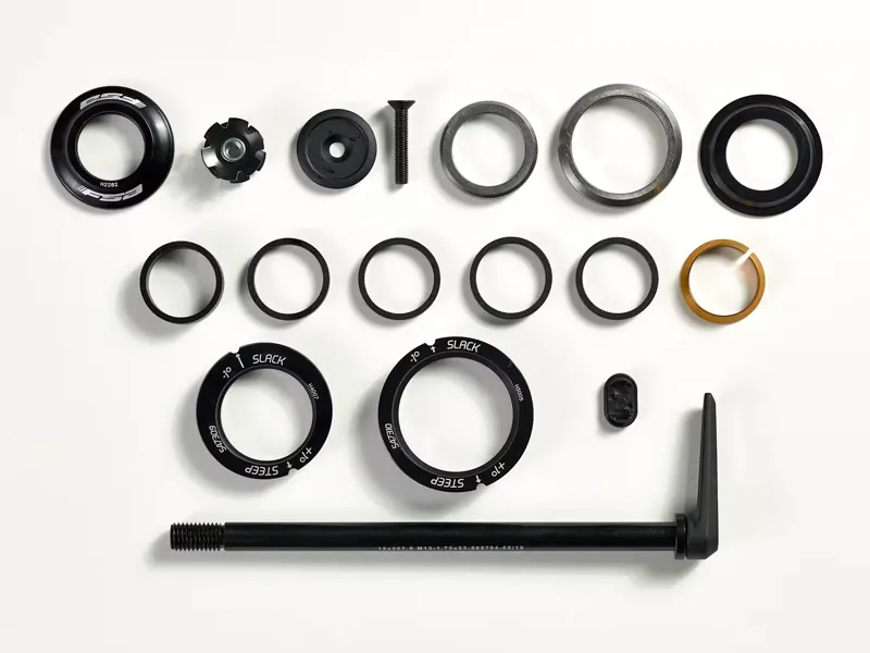 Trek Session Carbon 29 FS Mountain Bike in Frameset 2025 in Red-1