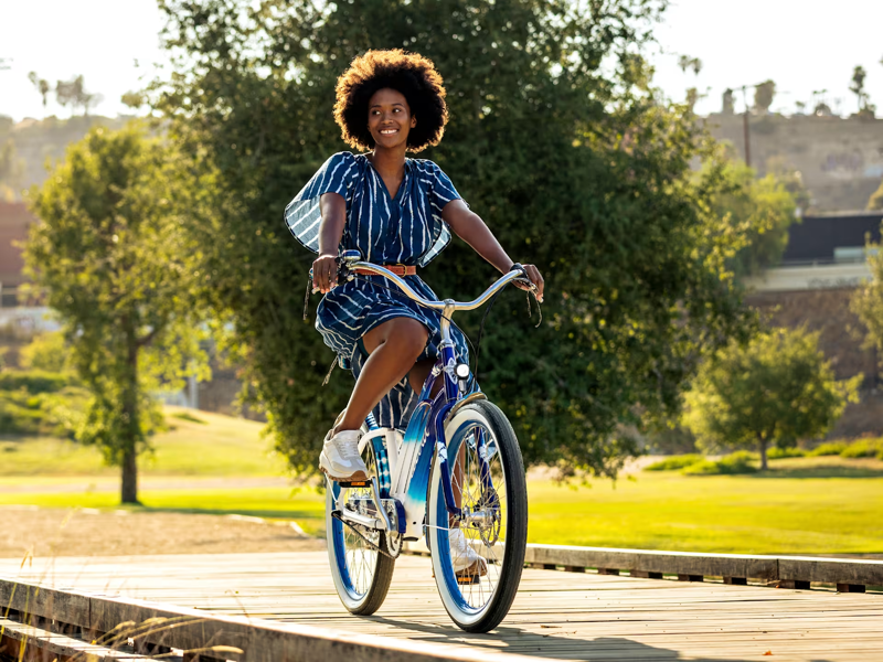  Electra Shibori Cruiser Go! Step Thru Medium Electric Bike 2025 in Blue-11