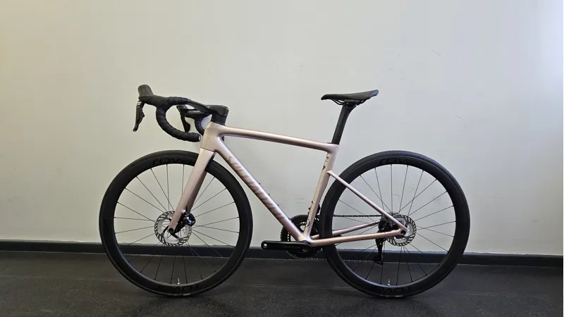EX DEMO Specialized Tarmac SL8 Expert Ultegra Di2 Road Bike 52cm 2026 in Satin Champagne-2