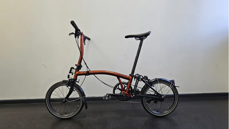 EX DEMO Brompton P Line 4 speed Low handlebar Standard Seatpost Folding Bike 2026 in Flame Lacquer -9