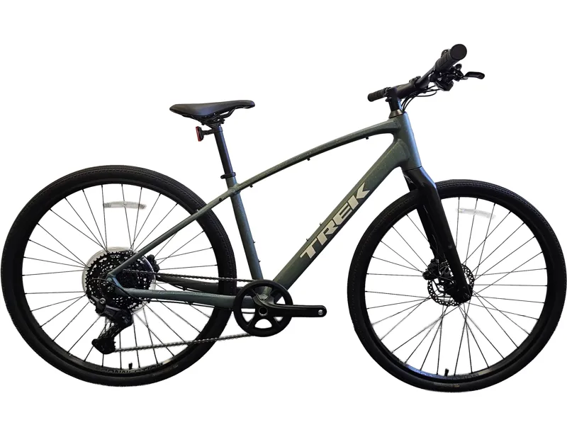 EX DISPLAY Trek FX Sport AL 3 Hybrid Bike Medium 2027 in Keswick Green