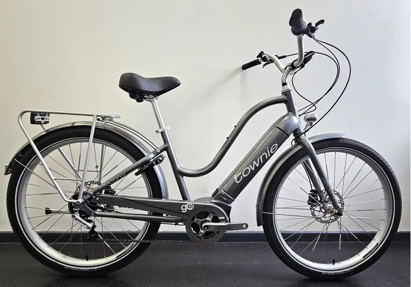 EX DEMO Electra Townie Path Go 5i Step Through Electric Hybrid Bike Medium 2025 in Grey