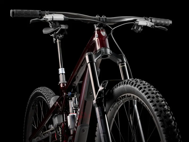 Trek Slash 9.9 XX AXS T-Type Gen 6 Full Suspension Mountain Bike 2025 in Carbon Red Smoke-3