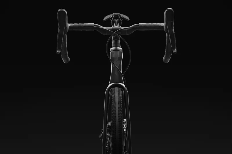 Specialized S-Works Roubaix SL8 Road Bike 2025 in Smoke/Black Pearl-6