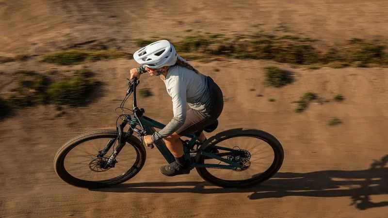 Specialized Camber MTB Helmet in Redwood/Garnet Red-6