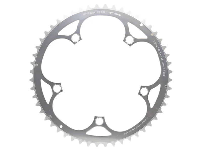 Specialites Ta Vento 135pcd 9/10X Campagnolo Outer Chainring 46t in Silver