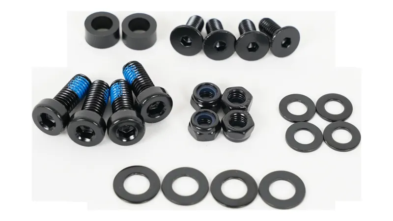 Specialized CRR SUB COMO SL FRONT RACK MOUNTING HARDWARE KIT in Black