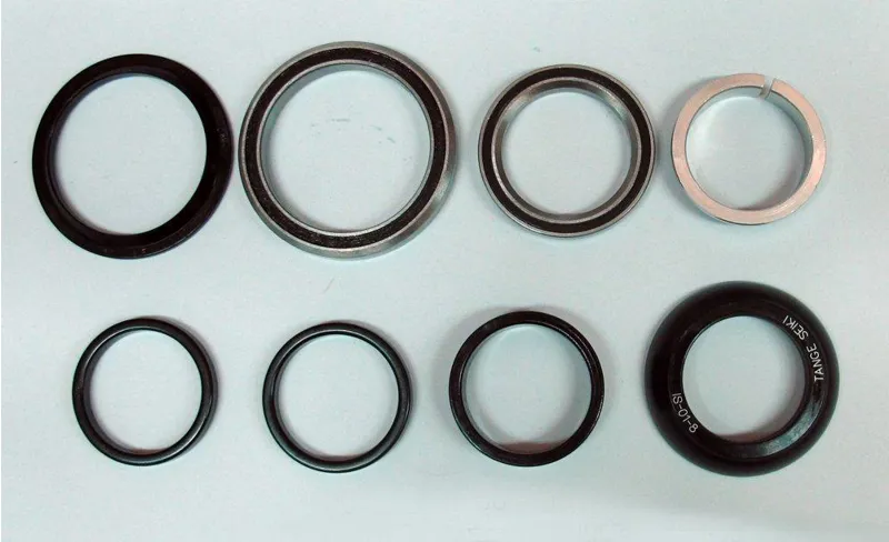Specialized HDS COMPLETE INTEGRATED 1-1/8in UPPER 1.5in LOWER 45x45 DEG 45MM ALLOY TOP COVER W/ SPLIT CROWN RACE and ALLOY SPACERS