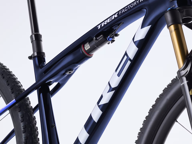 Trek Supercaliber SLR 9.8 XT Di2 Gen 2 2026 in Navy Smoke-3