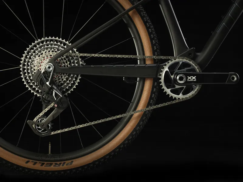 Trek Supercaliber SLR 9.9 XX AXS Gen 2 Full Suspension Mountain Bike 2025 in Carbon Smoke Black-5