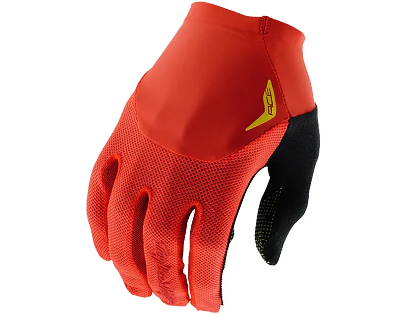 Balfes Bikes Troy Lee Designs Ace 2.0 Glove in Infra Red | Free postage over £30, £10 off first order, price match & 0% finance.