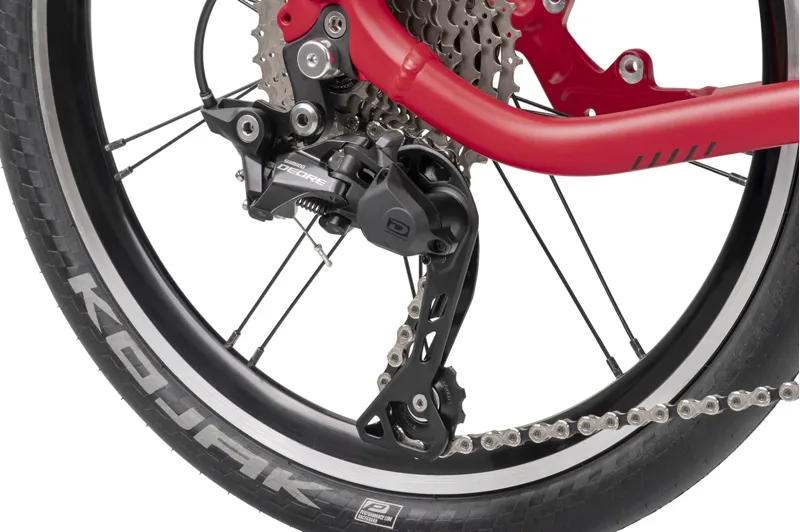 Tern BYB P10 Folding Bike 2026 in Satin Metallic Red-6