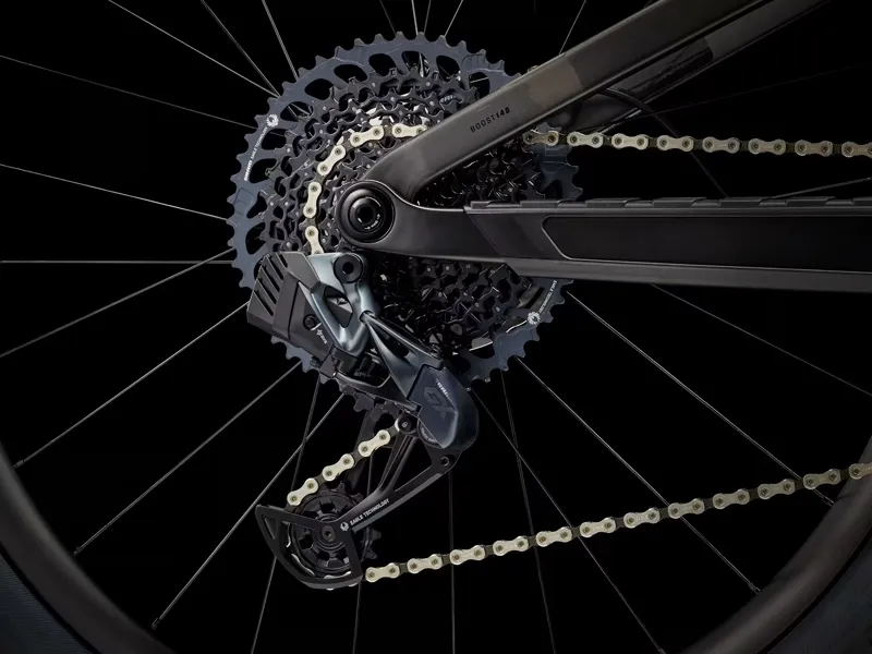 Trek Top Fuel 9.8 GX AXS Full Suspension Mountain Bike 2025 in Matte Raw Carbon-3